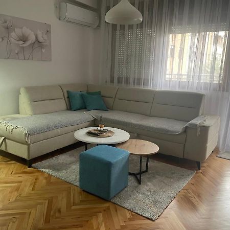Modern Reality Apartment Kumanovo Luaran gambar