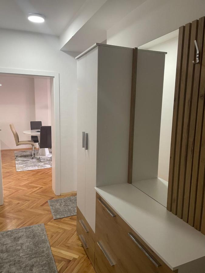 Modern Reality Apartment Kumanovo Luaran gambar
