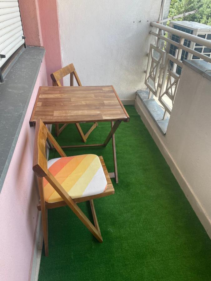 Modern Reality Apartment Kumanovo Luaran gambar