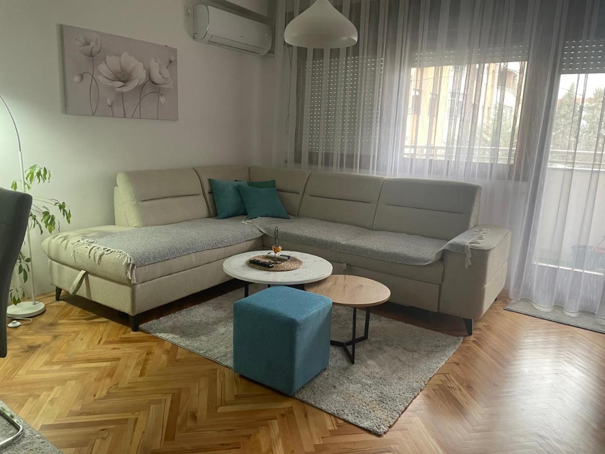 Modern Reality Apartment Kumanovo Luaran gambar